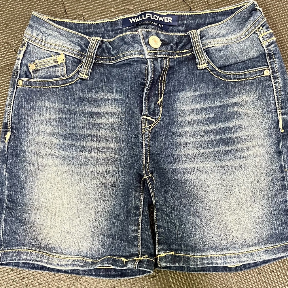 Sz0 denim jean shorts